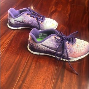 Purple multicolor nike running-gym shoes size 8